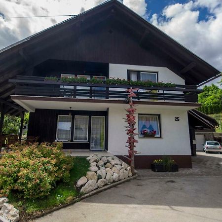 Apartma Mojca بوينج المظهر الخارجي الصورة
