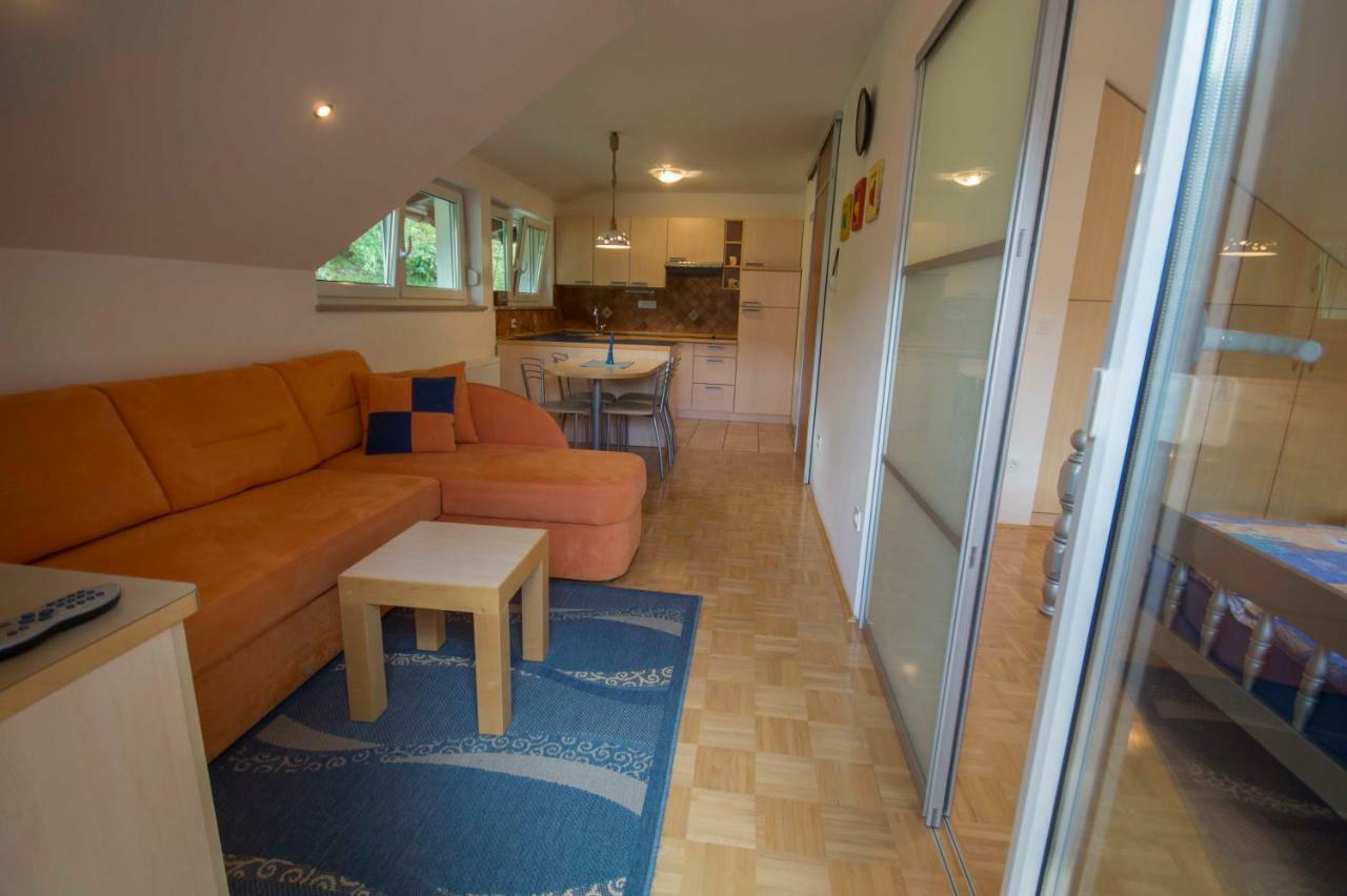 Apartma Mojca بوينج المظهر الخارجي الصورة