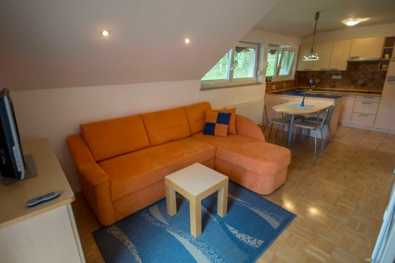 Apartma Mojca بوينج المظهر الخارجي الصورة