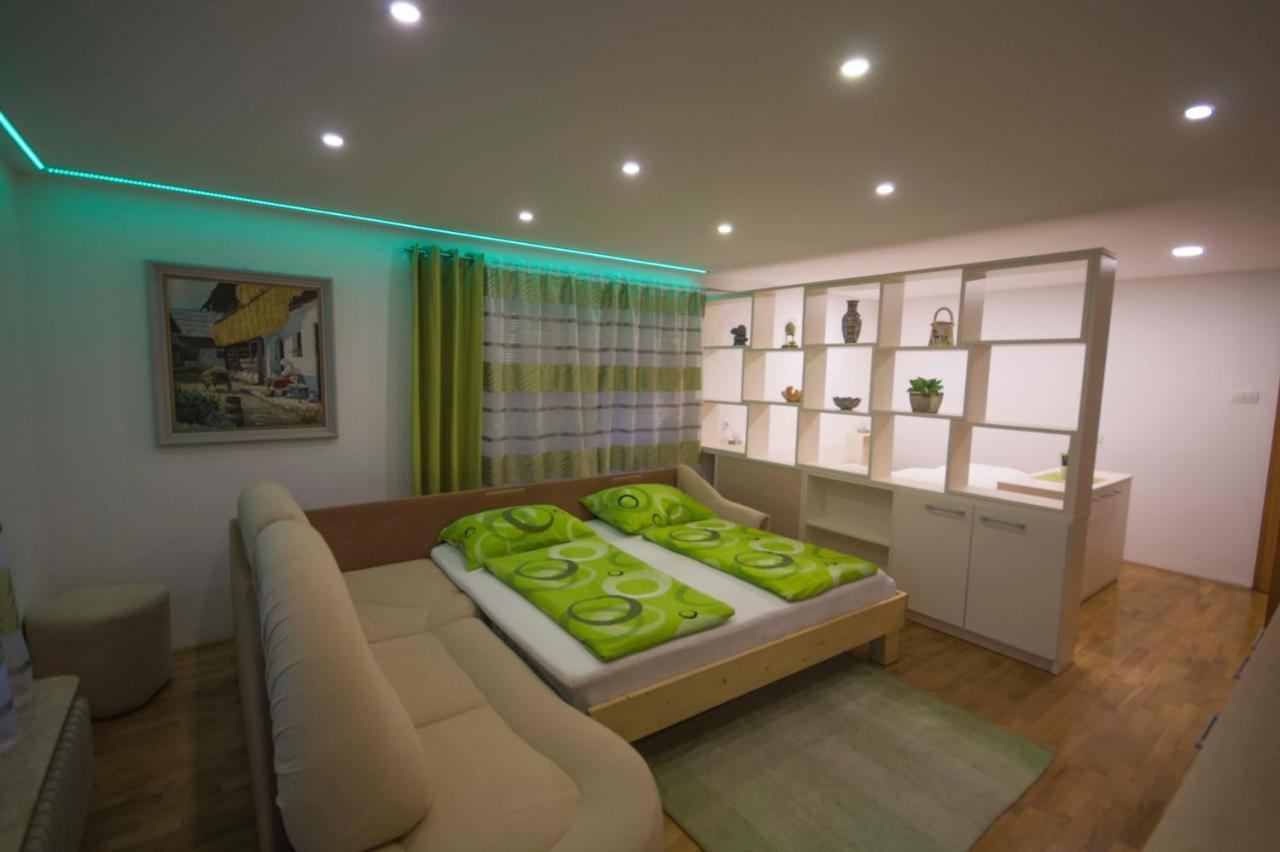 Apartma Mojca بوينج المظهر الخارجي الصورة